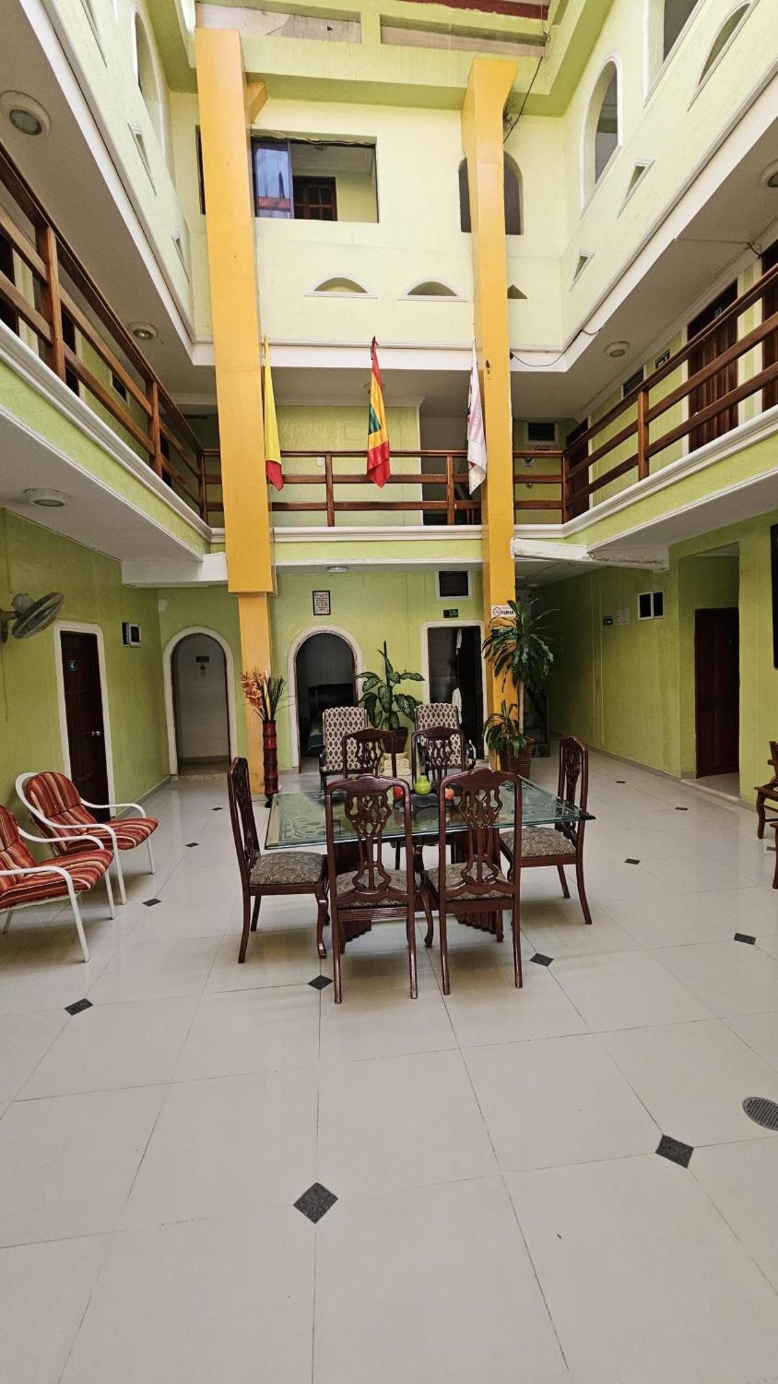 Hotel Barranquilla Inn Esterno foto